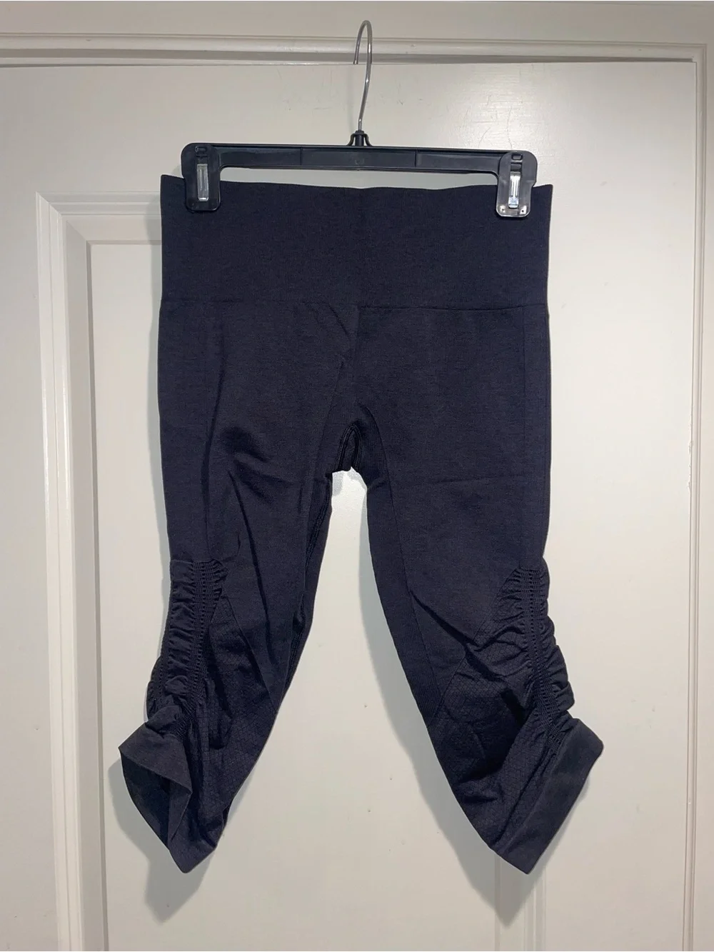 lululemon athletica comfortable black
